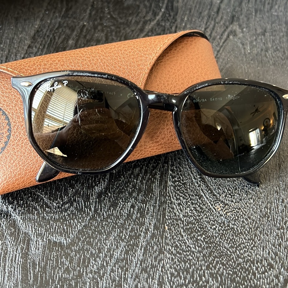 Ray Ban - Picture 2 of 3